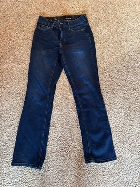 Dark Blue Women’s Straight-Leg Jeans